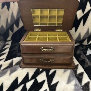 Elegant Brown Jewelry Box with Mirror